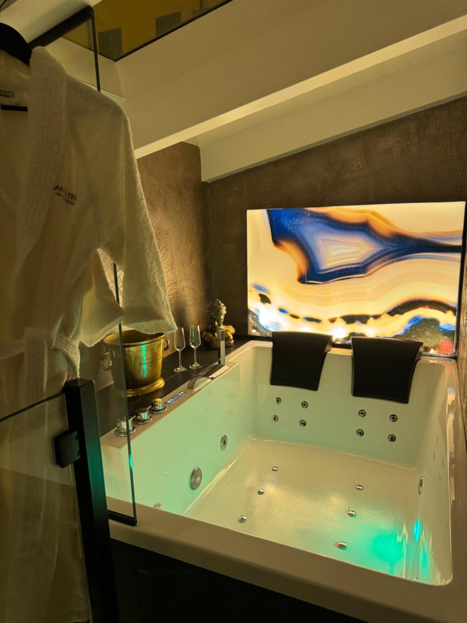 Santateresa19 Suite & Spa Palermo Eksteriør billede